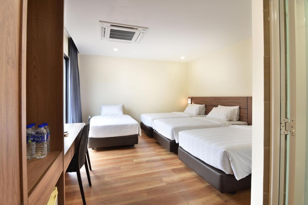 Yangtze Hotel 长江酒店 Johor Bahru Exterior foto
